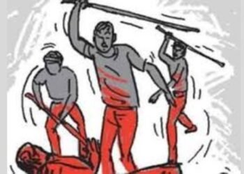 लाकडी दांडक्याने तरूणाला बेदम मारहाण